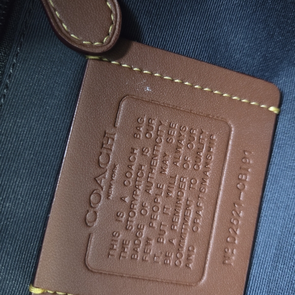 Coach Signature Large Backpack - Picture 5 of 10